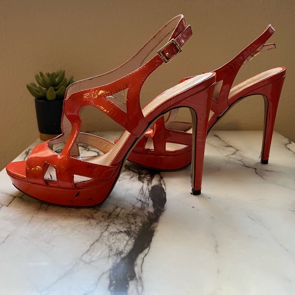 Vince Camuto heels - Picture 5 of 8